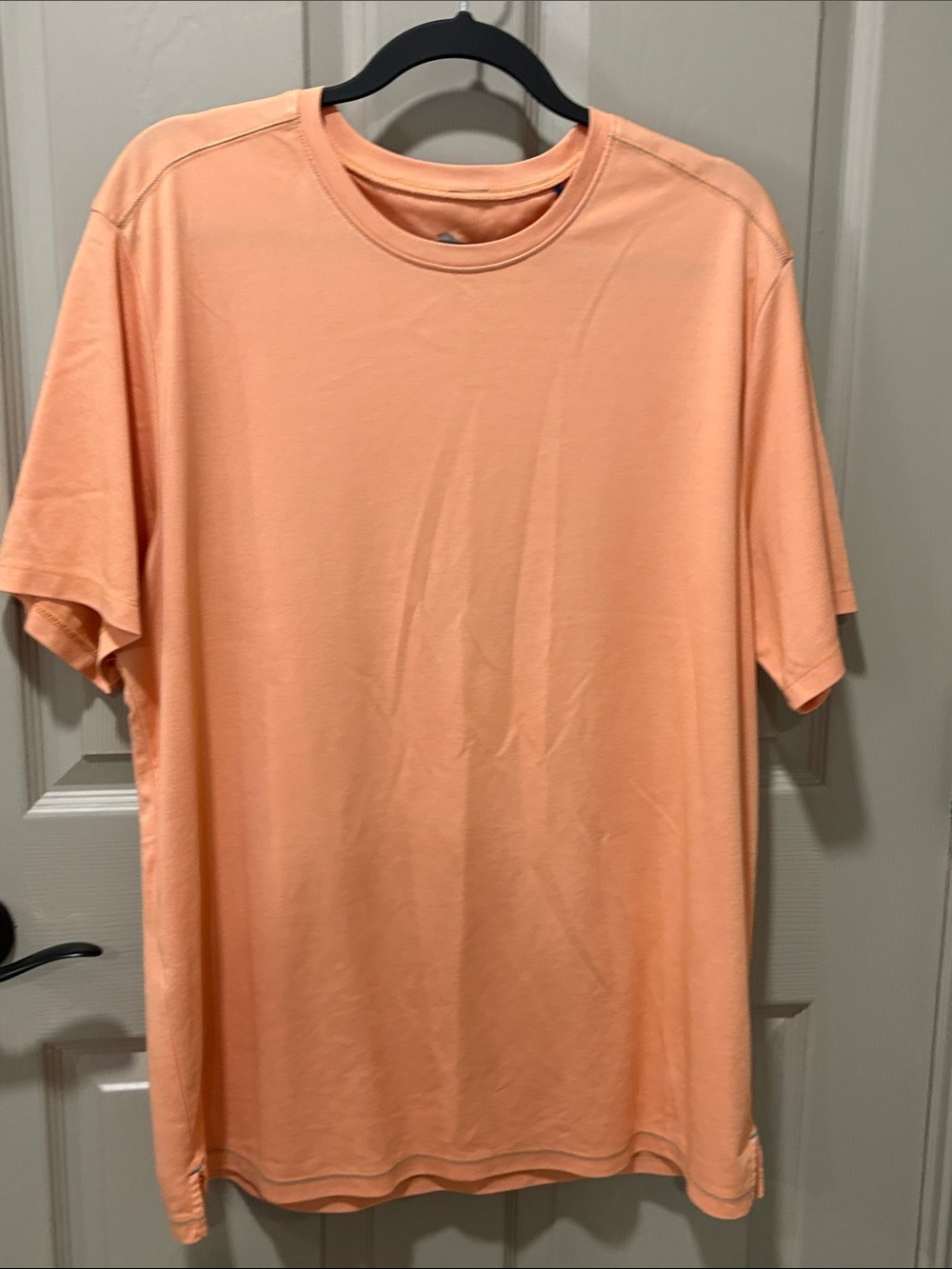 Tommy Bahama Peach Crew Neck SS T-Shirt EUC